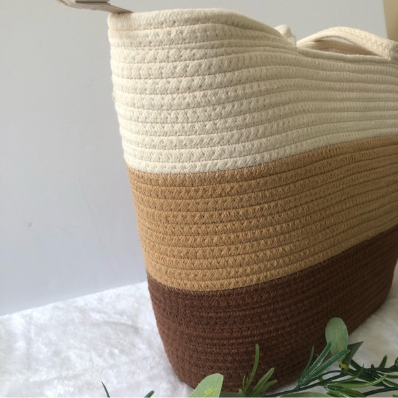 🔹New 👜 - INC International Concepts Katie Ombré Rope Tote, NWT - Picture 3 of 7